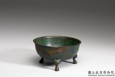 图片[2]-Tripod xi basin with linear pattern, Han dynasty (206 BCE-220 CE)-China Archive